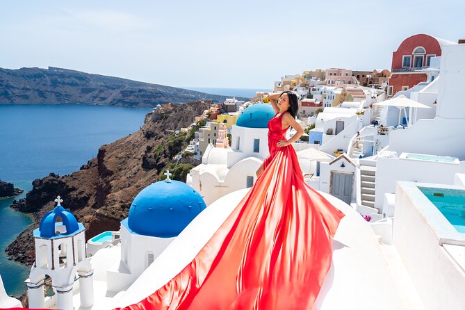 1-Hour Flying Dress Photoshoot, Instagram spots - Stop in Imerovigli, where you can get big angles without chasing your own route