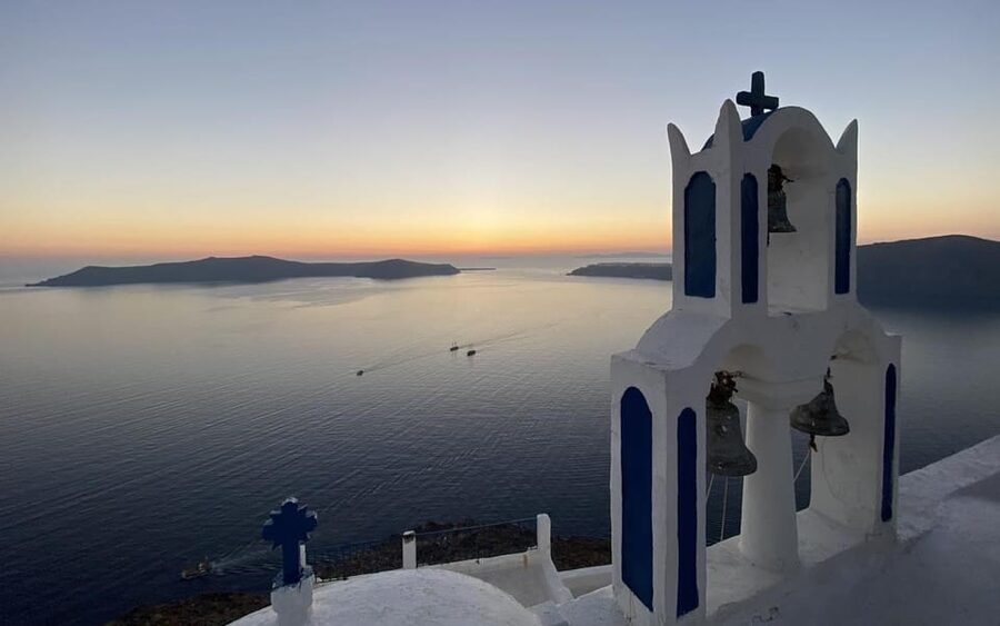 3 hours Panoramic Tour to Oia - Practical Tips That Actually Help on Santorini Ridge Days