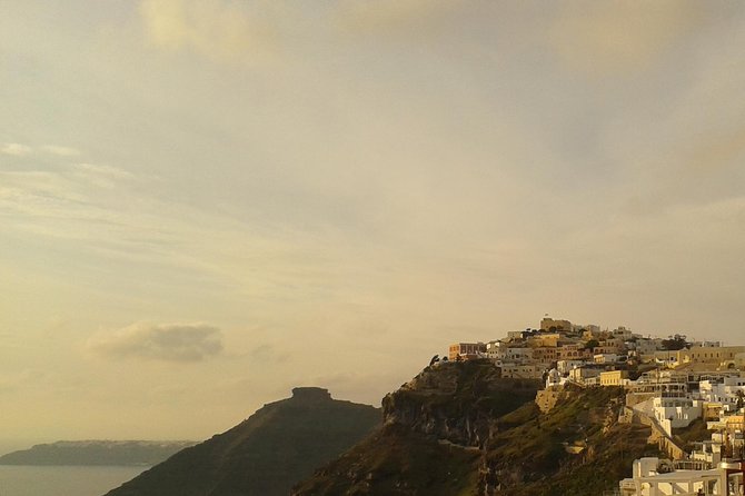 6 hours Private Full Santorini Highlights - The Guide Factor, Why Christos Style Storytelling Matters