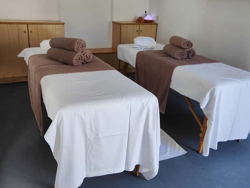 Akrotiri: Aromatherapy Couples Massage - Key things to know before you go