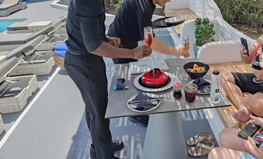 Akrotiri: Departure Day Spa Package Wine/Fruits/Pool Access - Where Santorini Zen Spa Is, and What That Means for Your Day