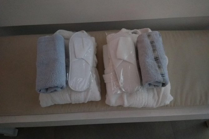 Akrotiri: Singles' Aromatherapy Massages - How the 1-hour timing really works on-site