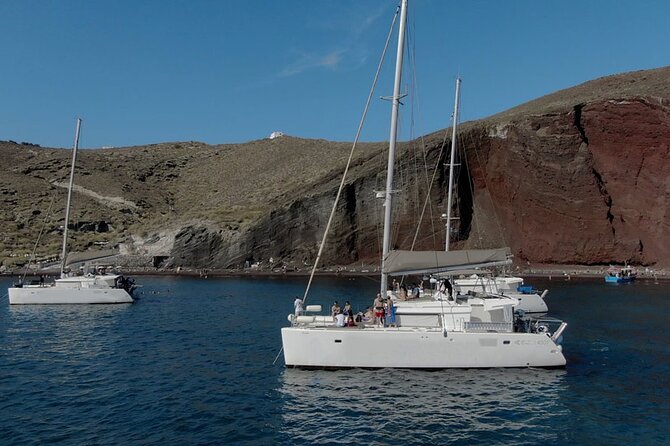 ALL-INCLUSIVE: Santorini Caldera Cruise with Greek Meal & Drinks - A catamaran route built for caldera views and real downtime