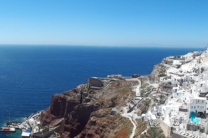 Amazing sightseeing in Santorini 2022 - A 3-hour Santorini route that actually makes sense