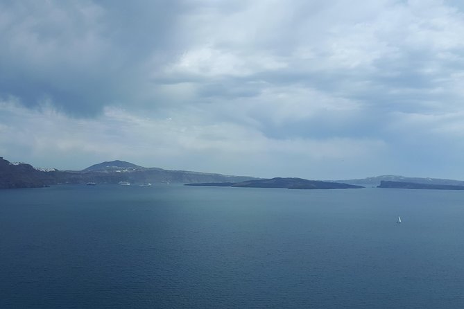 Amazing sightseeing in Santorini - Comfort that keeps the sightseeing enjoyable, not exhausting