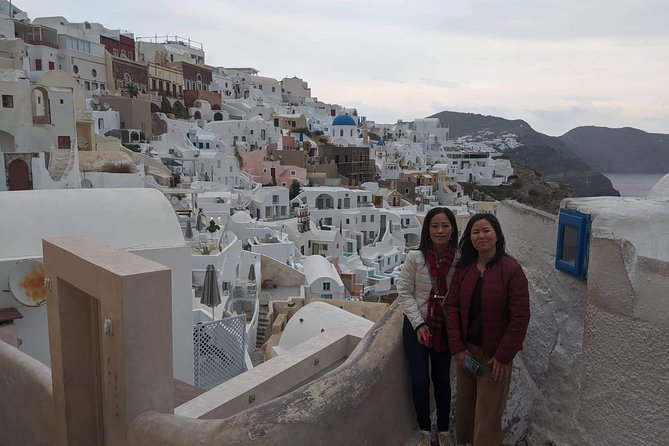 Best of Santorini Highlights Private 5 Hours Tour - The one drawback you should plan for