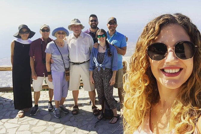 Best of Santorini Sightseeing Guided Tour 5h - Perissa black sand beach: 1.5 hours to cool off