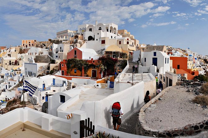 Blue Dome and Oia Sunset Small Group Transfer - Small Group Size, English Speaking Driver, and the “Personal” Factor