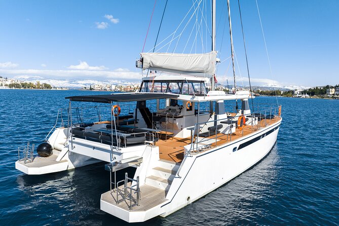 Comfort Max Catamaran Caldera Cruise with BBQ and Drinks - Stop by stop: how the day moves across the caldera