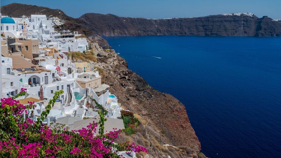 Crete: Santorini 1 Day Cruise - Time to shop and eat, without the tour squeezing your budget