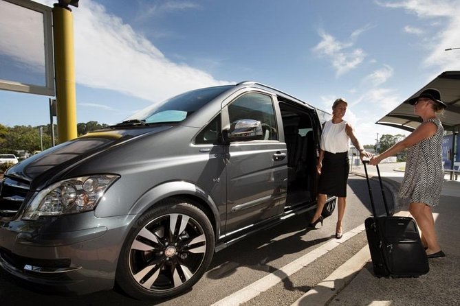 Departure Transfer To Santorini Airport - Why this Santorini airport transfer beats taxi roulette