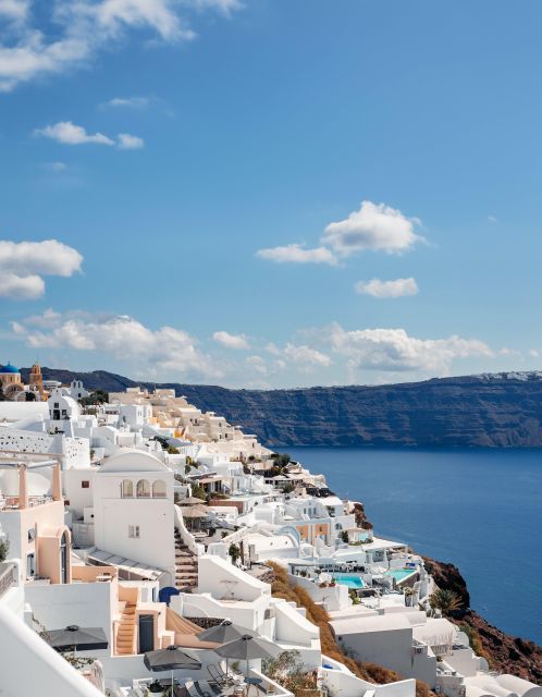 Exploring Santorini: 4 Hours Best of Santorini - Red Beach and the volcanic color contrast