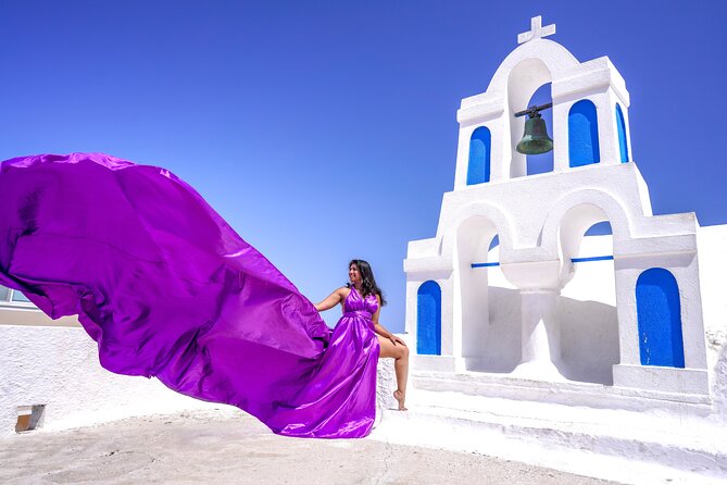 Flying Dress Experience -Private Santorini Photoshoot - Maria’s Direction: How Comfort Turns Into Better Photos