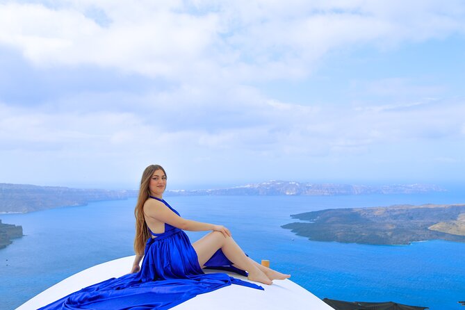 Flying Dress Photoshoot Experience in Santorini with pick up - Photo quality factors you can control before you arrive
