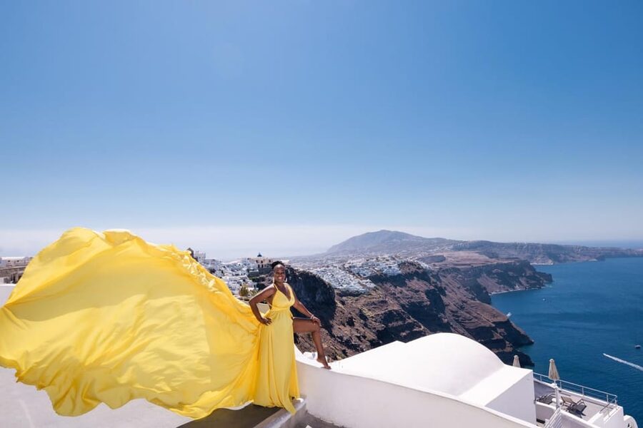Flying dress Photoshoot in Santorini with Hotel Pickup - The Santorini look: why Imerovigli works for a flying dress