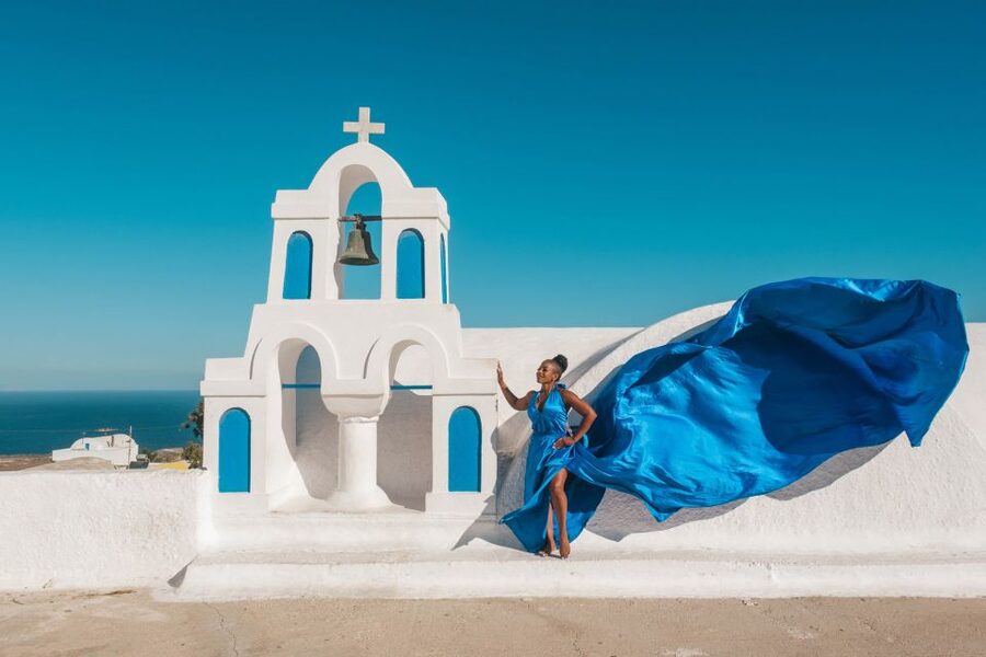 Flying Dress Santorini Photoshoot - Who this Flying Dress session is best for, and who should pass
