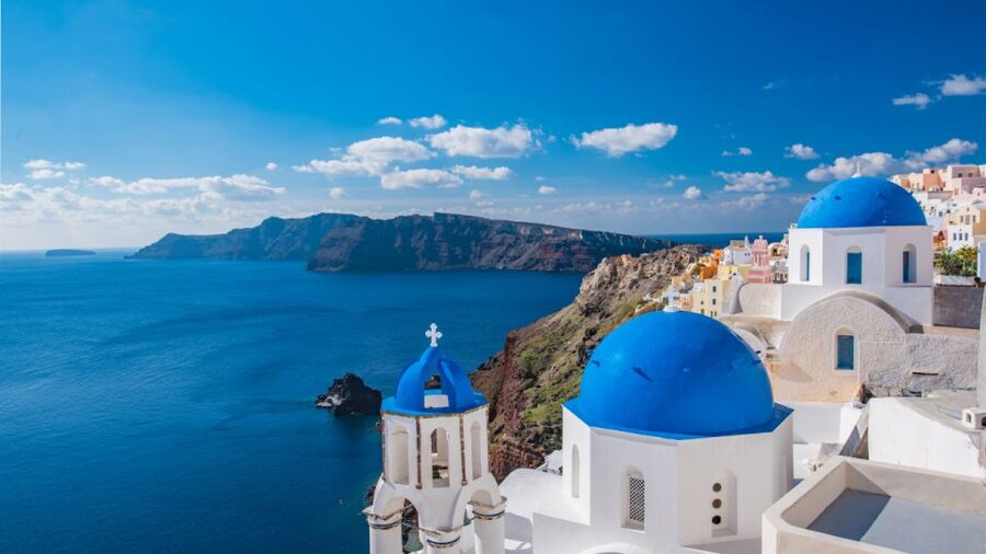 From Heraklion/Crete: Santorini Island Guided Day Trip - The Ride: High-Speed Ferry and Air-Conditioned Coach