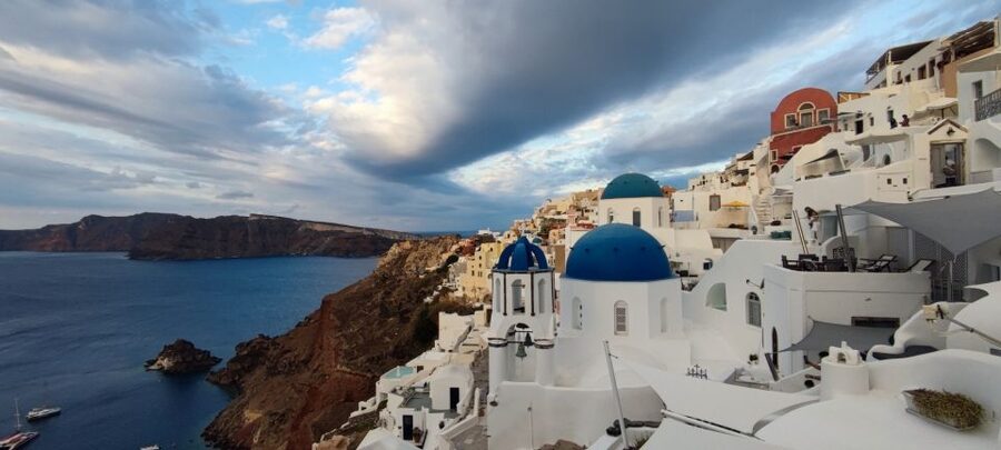 From Santorini: Guided Oia Morning Tour with Breakfast - Firostefani viewpoints: lining up the volcano-and-blue-dome shot