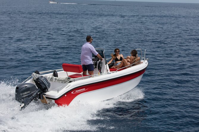 Full Day Boat Rental Without a License in Santorini - Build Your Own Itinerary Around Santorini and Thirasia
