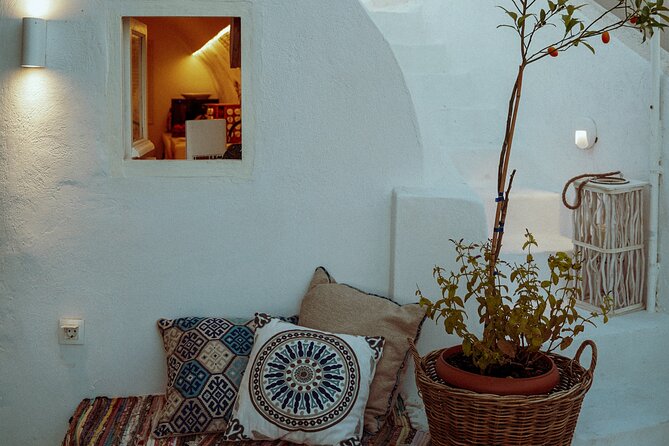 Half-Day Traditional Micro Restaurant in Santorini - PAREA-style dinner at Secret Kitchen Santorini, Baxedes (near Oia)