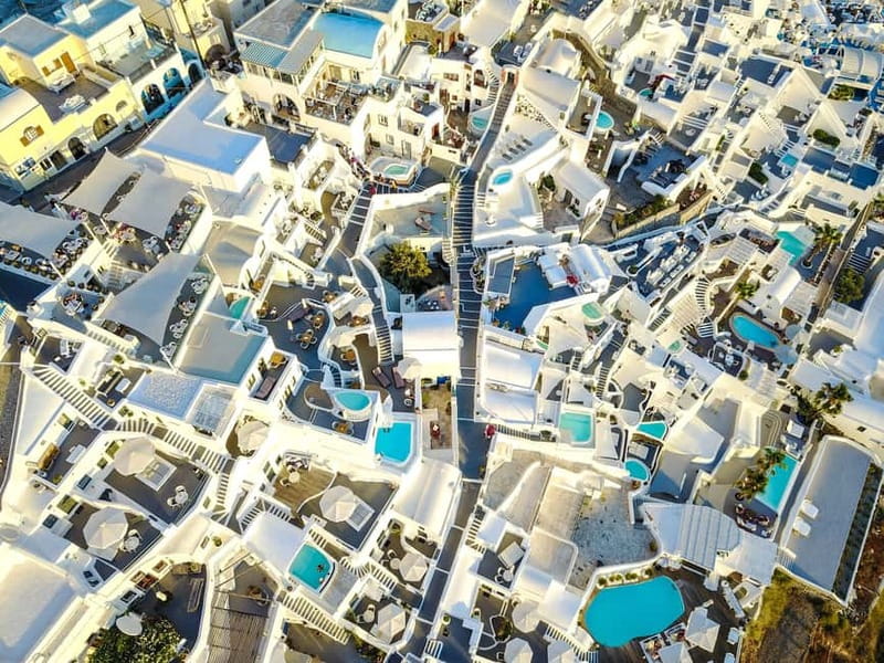 Heraklion: Guided Santorini Day Trip with Ferry Cruise - Fast ferry to Athinios Port: what the ride gives you