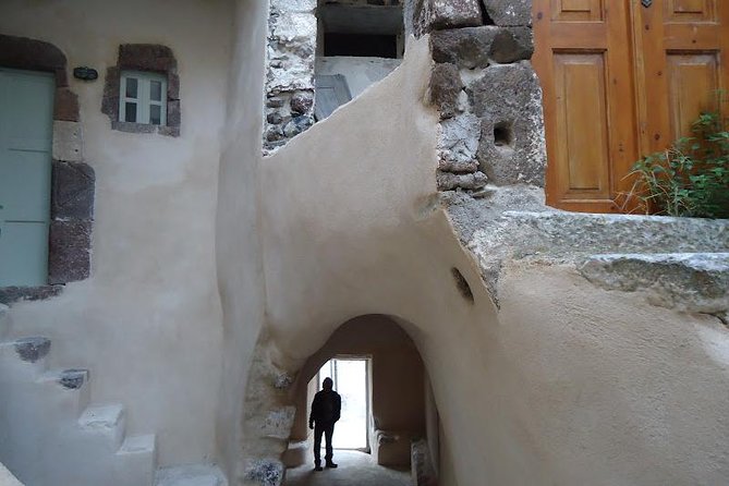Hidden villages: Private tour 5-Hour - Stop 2: Megalochori Traditional Village (and Its Guided History)