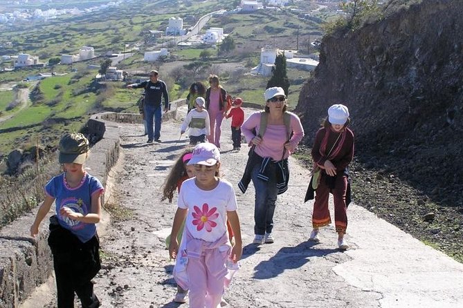 Hiking activity through the volcanic land of wonder - A 4-hour caldera hike that connects big views to real geology