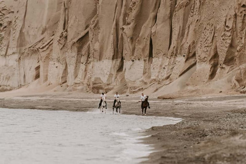 Megalochori: Horseback Riding Tour for Experienced Riders - Horses, Safety Gear, and How the Guide Keeps the Ride in Control