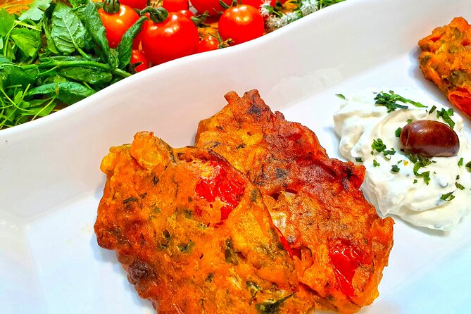 Miss Anna Santorini Cooking Class - Cooking with garden-fresh ingredients in a real kitchen