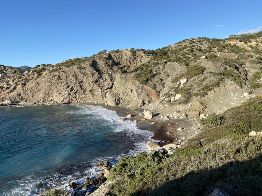 Monolithos: Small Group Hike and Sunset at Monolithos Castle - Sunset Timing: Watching the Aegean Change Color From High Up