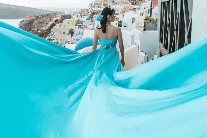 Oia Flying Dress Photoshoot Santorini - What You Should Expect On the Ground: Comfort, Changing, and Real Timing