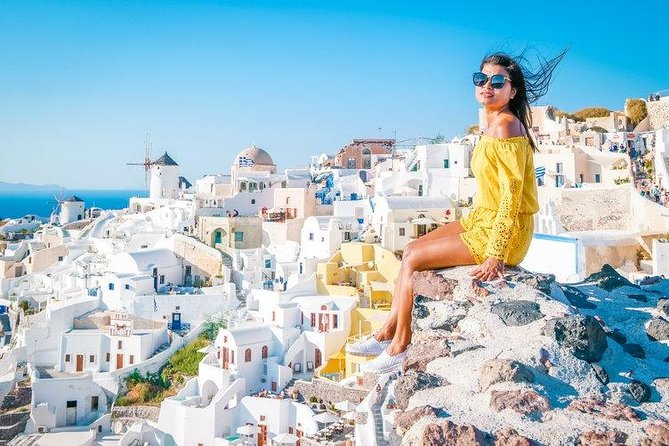 Oia Sunset and Traditional Villages Full Day Tour - Akrotiri: the eruption-frozen city you should plan around