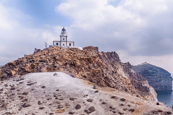 One Day in Santorini from Cruise Ship: Ultimate Island Tour - Stop 1: Oia for the Big Santorini Feel in One Hour