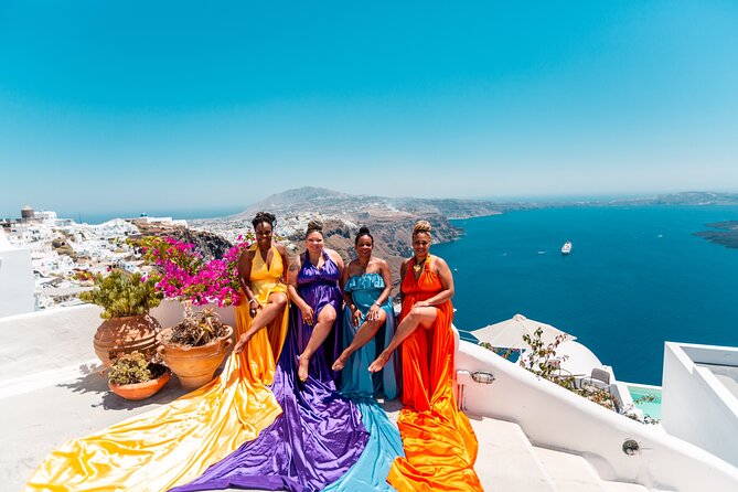 Photoshoot in Flying Dresses in Santorini - Oia Stop: Where the Wind Makes the Dress Do Its Job