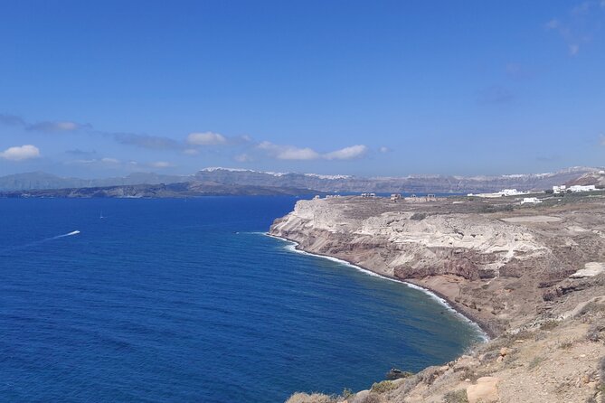 Private 6 hour guided tour in Santorini !!! - Who this Santorini private tour suits best