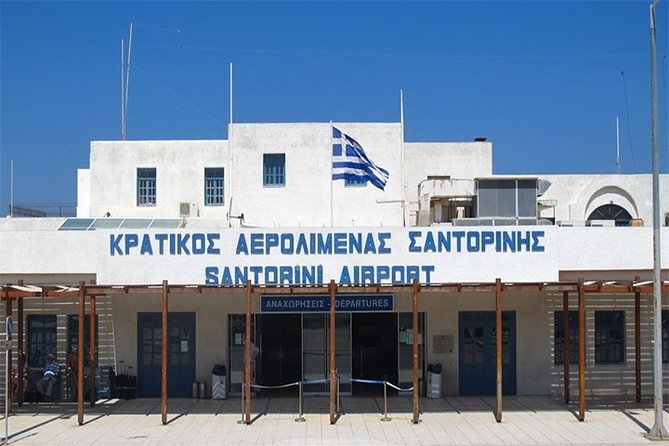 ~ Private airport Transfer to all destinations ~ - Airport arrivals and the meet-and-greet setup that saves time