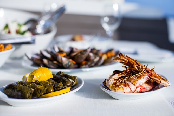 Private Beautiful Day or Romantic Sunset Cruise with Meal and Drinks - Oia pickup and getting to the boat ramp without stress