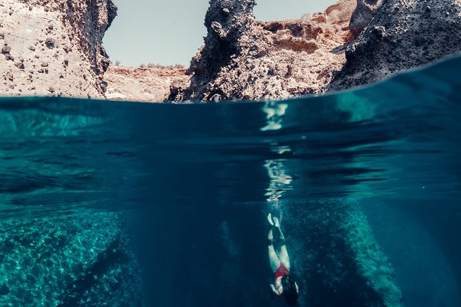 Private Beautiful Day or Romantic Sunset Cruise with Meal and Drinks - White Beach swim hour: your best chance for an unhurried dip