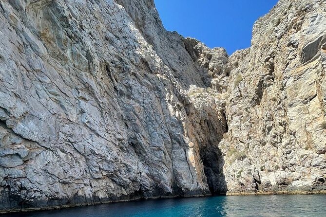Private Caldera Cruise with Motor Yacht in Santorini - Cruising Koloumbos Beach and the underwater volcano factor