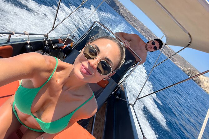 Private Cruise Luxury Self Drive Boat - Explore the best spots - Thirasia and Aspronisi: why nearby islands are the real payoff