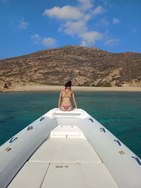 Private, fully customizable cruise in Santorini's caldera - Key things to know before you go