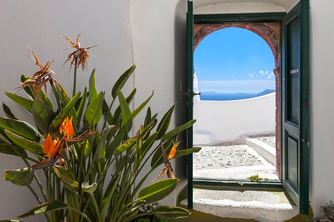 Private Half day - Best of Santorini and Wine Tasting tour - Pyrgos Kallistis, Santorini’s higher old capital feeling