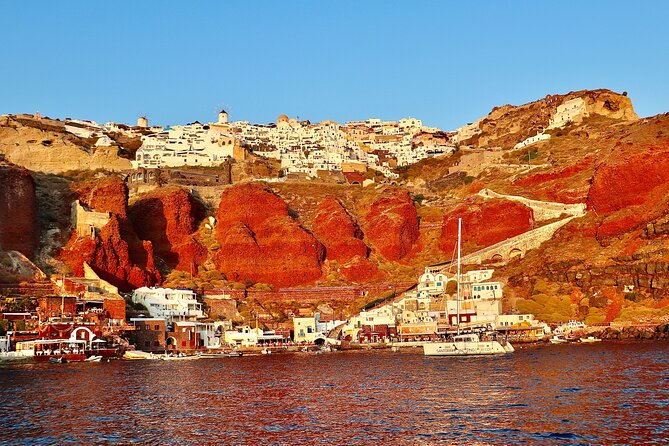 Private Highlights tour: Discover Santorini Like a Local - Megalochori’s Traditional Streets and the Feeling of a Slower Santorini