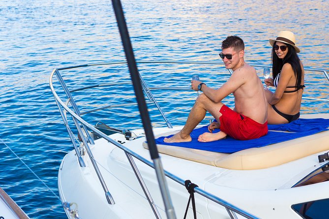 Private Motor Yacht Cruise with BBQ, Open Bar & Transfers - Palea Kameni hot springs: your warm-water reset
