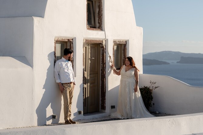 Private Photo Session in Santorini - Luno Santorini OiaNik meet-up, mobile ticket, and timing