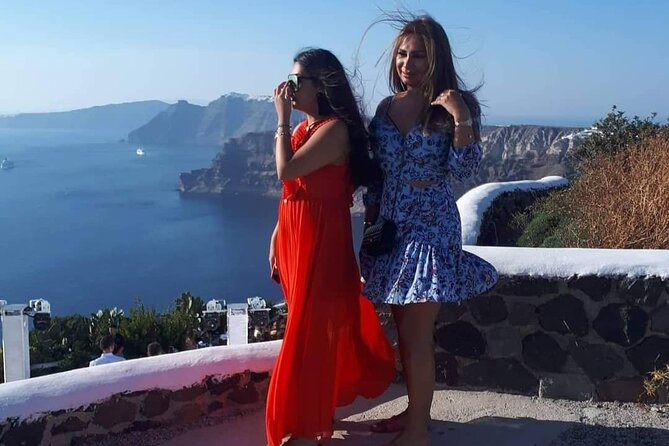 Private Santorini 4-Hours Tour : Oia, Megalochori & wine tasting - Getting Started at Triana Tavern, Near Fira
