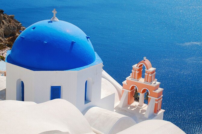 Private Santorini 4-Hours Tour : Oia, Megalochori & wine tasting - Price and Value at $188.64 Per Person