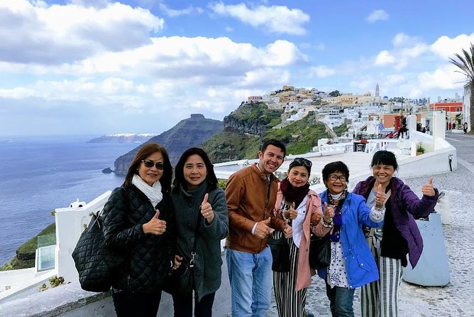 Private Santorini Highlights Day Tour - Optional lunch in Akrotiri, 1 hour 20 minutes