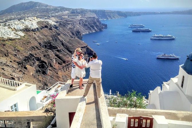 Private Santorini History and Wine Tasting 5-Hour Tour - Basket vines, 12 tastes, and what to expect from the wine lesson