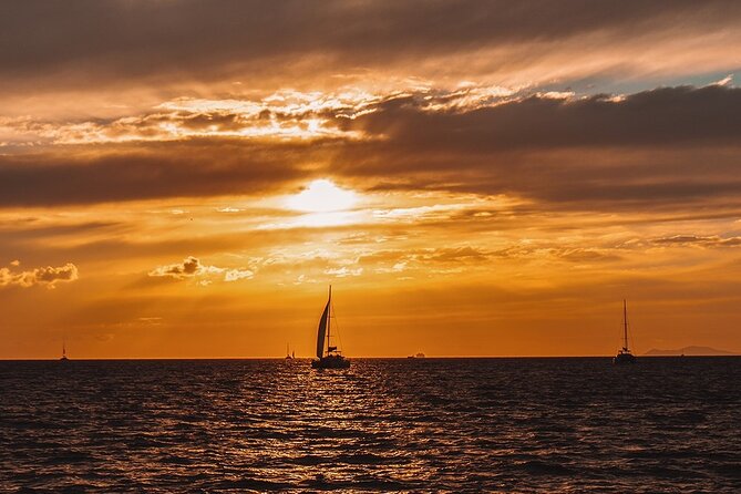 Private Sunset Cruise with Full Greek Dinner - Why This Santorini Sunset Cruise Feels Like the Right Kind of Fancy